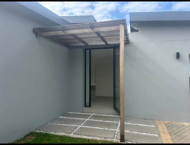 3 BEDROOM HOUSE FOR SALE IN SHAKAS ROCK